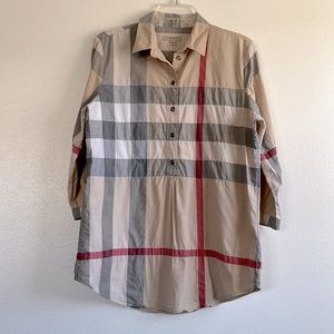Woman’s Burberry Brit 3/4 Sleeve Slip On Blouse Sz M
